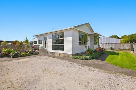 Photo of property in 30 Memorial Place, Waitara, 4320