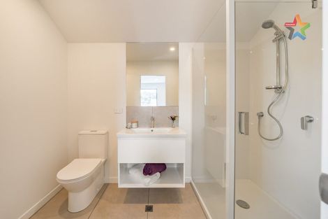 Photo of property in 32 John Street, Stokes Valley, Lower Hutt, 5019