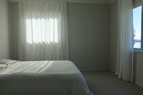 Photo of property in 127 Pah Road, Cockle Bay, Auckland, 2014