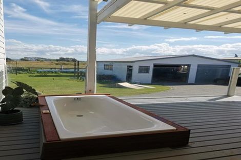 Photo of property in 242 Pukehina Parade, Pukehina, Te Puke, 3189