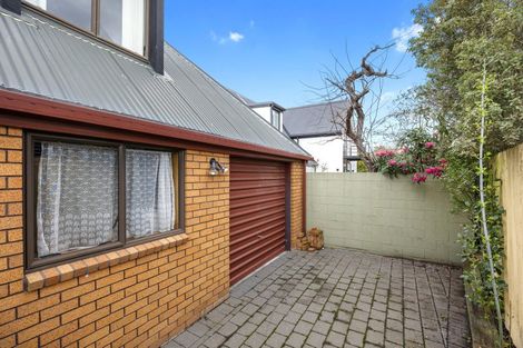Photo of property in 1/37c Glenharrow Avenue, Avonhead, Christchurch, 8042