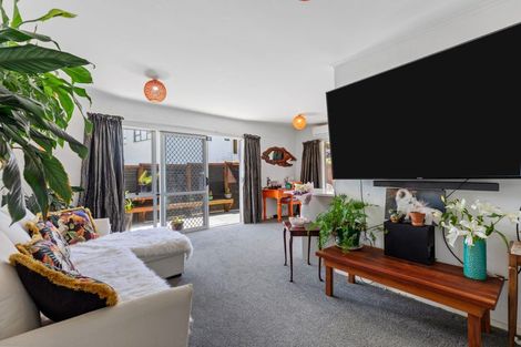 Photo of property in 211a Range Road, Papamoa Beach, Papamoa, 3118