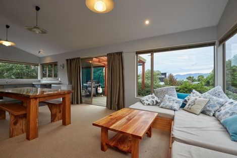 Photo of property in 54 Kotare Place, South Bay, Kaikoura, 7300