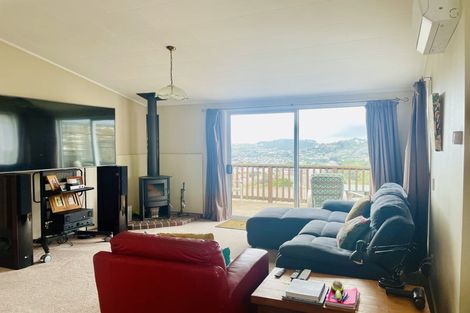 Photo of property in 6 Kekerenga Street, Strathmore Park, Wellington, 6022