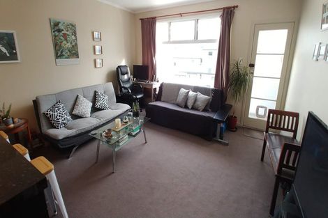 Photo of property in 2/51 Austin Street, Mount Victoria, Wellington, 6011