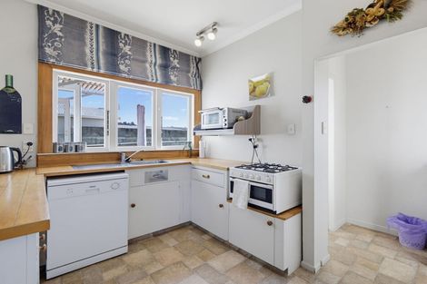 Photo of property in 16 Witham Street, Oamaru North, Oamaru, 9400
