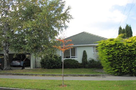 Photo of property in 60 Hounslow Street, Ilam, Christchurch, 8041