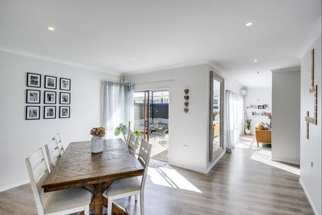 Photo of property in 37 Norwich Crescent, Tamatea, Napier, 4112