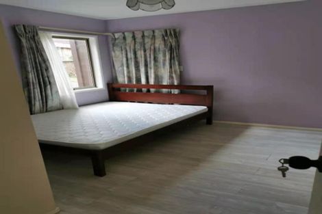 Photo of property in 46 Glen Vista Place, Bayview, Auckland, 0629