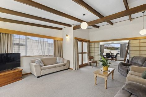 Photo of property in 28 Estuary Crescent, Fairfield, Dunedin, 9018