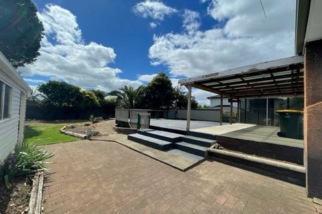 Photo of property in 2/73a Russell Road, Manurewa, Auckland, 2102