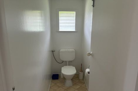 Photo of property in 15 Bevyn Street, Castor Bay, Auckland, 0620