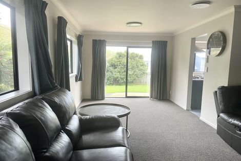 Photo of property in 71 Waverton Terrace, Churton Park, Wellington, 6037