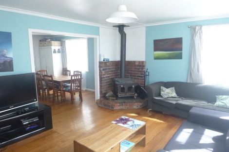 Photo of property in 7 Feist Street, Naenae, Lower Hutt, 5011