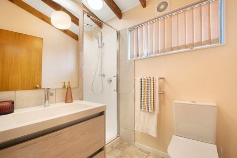 Photo of property in 3/73 Vintage Drive, Henderson, Auckland, 0612