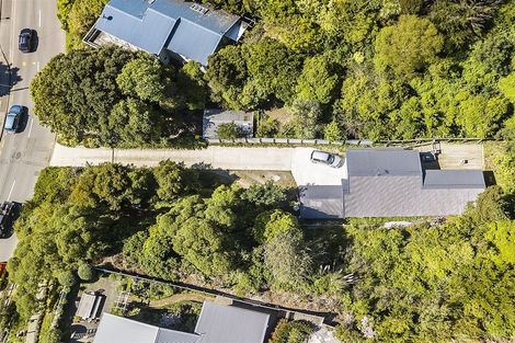 Photo of property in 18 Paremata Crescent, Paremata, Porirua, 5024