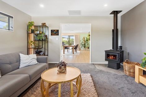 Photo of property in 74 Parsonage Road, Woodend, 7610