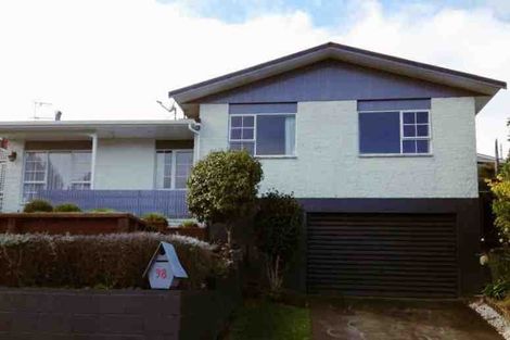 Photo of property in 98 Heta Road, Highlands Park, New Plymouth, 4312