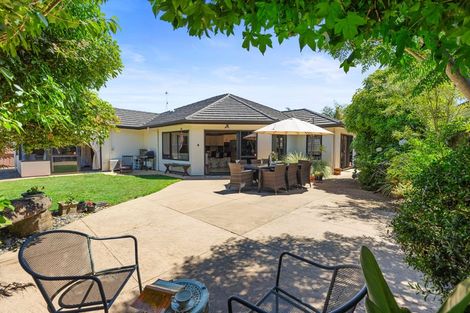 Photo of property in 7 Piha Close, Papamoa Beach, Papamoa, 3118