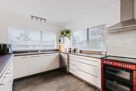 Photo of property in 6 Fairview Place, Te Puke, 3119