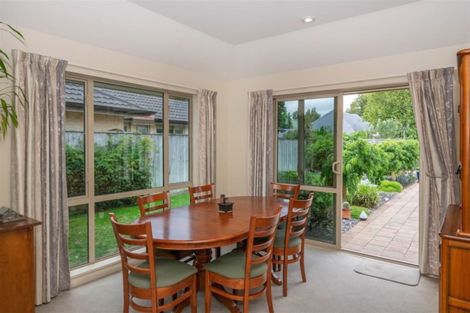 Photo of property in 32 Magnolia Drive, Springlands, Blenheim, 7201