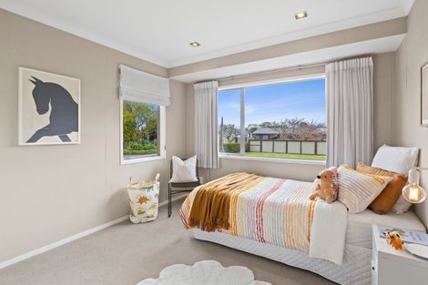 Photo of property in 8 Karamea Street, Whalers Gate, New Plymouth, 4310