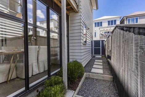 Photo of property in 16 Hirimate Place, Flat Bush, Auckland, 2019