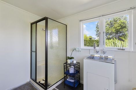 Photo of property in 14b Duncansby Road, Stanmore Bay, Whangaparaoa, 0932