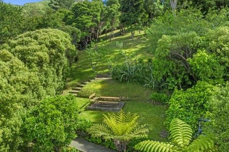 Photo of property in 1091 Dyers Pass Road, Governors Bay, Lyttelton, 8971