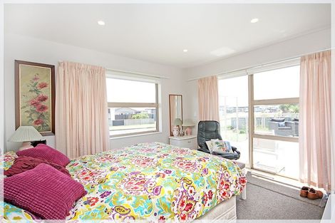 Photo of property in 27 Andrews Street, Foxton Beach, Foxton, 4815