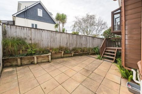 Photo of property in 1/51 Nigel Road, Browns Bay, Auckland, 0630