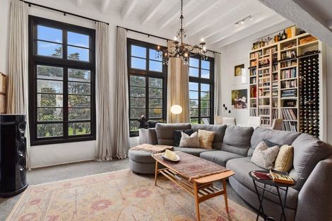 Photo of property in 1/25a Lake Road, Devonport, Auckland, 0624