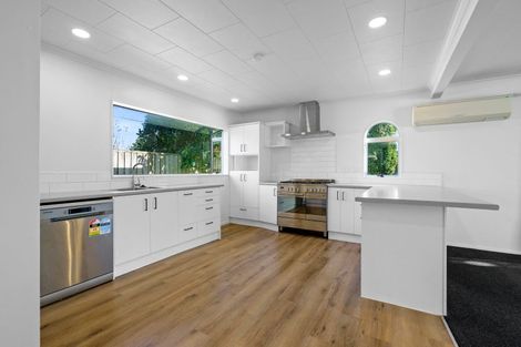 Photo of property in 35 Carlyle Street, Leamington, Cambridge, 3432