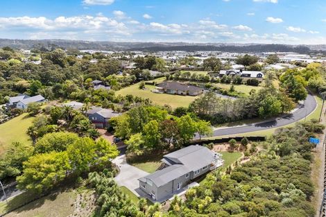 Photo of property in 21 Chester Avenue, Greenhithe, Auckland, 0632