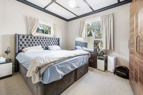 Photo of property in 6 Downe Street, New Plymouth, 4310
