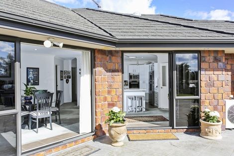 Photo of property in 112e Victoria Avenue, Waiuku, 2123