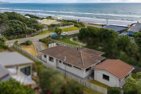 Photo of property in 5 Paneta Street, Paekakariki, 5034