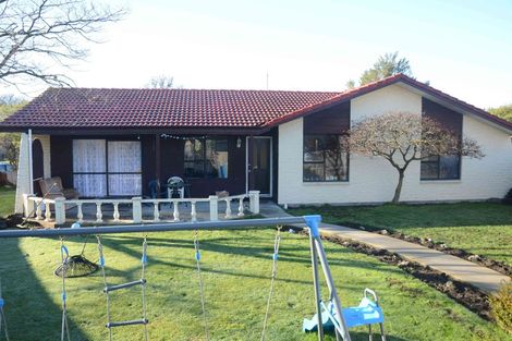 Photo of property in 12 Mchaffies Place, Wainoni, Christchurch, 8061