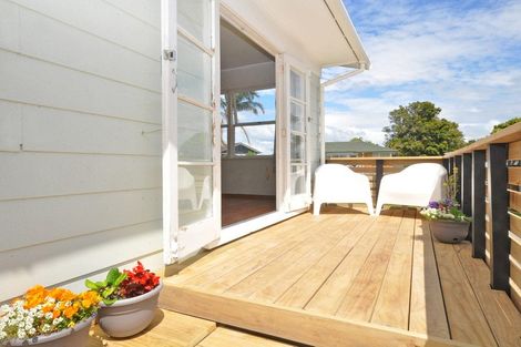 Photo of property in 104 Cargill Street, Papakura, 2110