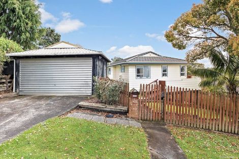 Photo of property in 4 Malmo Place, Massey, Auckland, 0614
