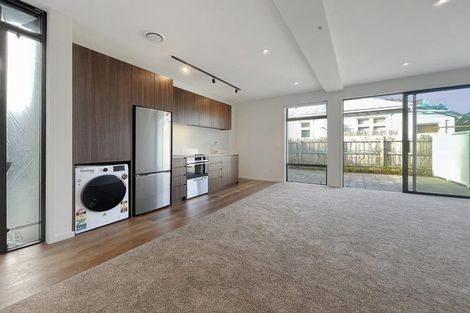 Photo of property in 4/149 Onepu Road, Lyall Bay, Wellington, 6022