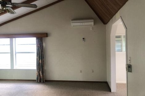 Photo of property in 1 Littler Place, Hamilton East, Hamilton, 3216