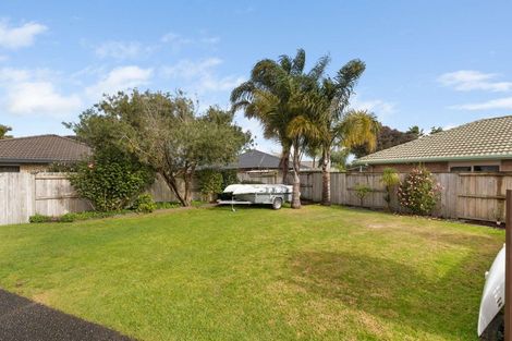 Photo of property in 16 Amery Place, Papamoa Beach, Papamoa, 3118