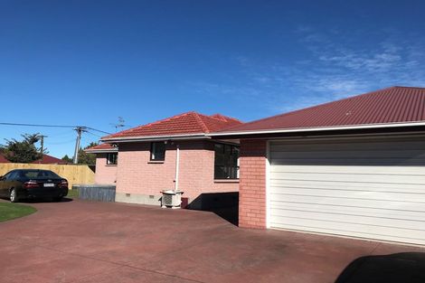 Photo of property in 83 Daniels Road, Redwood, Christchurch, 8051