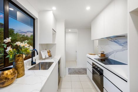 Photo of property in 2/72 Shoreham Street, Avondale, Auckland, 0600