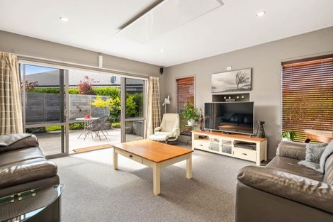 Photo of property in 60 Montgomery Crescent, Kinloch, Taupo, 3377