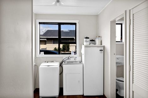 Photo of property in 293 Glover Road, Hawera, 4610