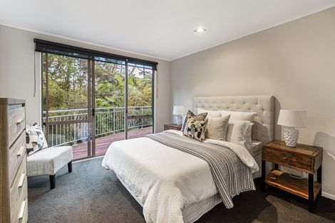 Photo of property in 103 Takahe Road, Titirangi, Auckland, 0604