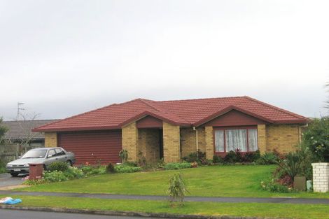 Photo of property in 43 Davington Way, Burswood, Auckland, 2013