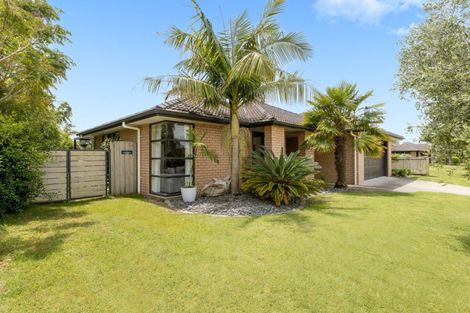 Photo of property in 142 Longview Drive, Papamoa Beach, Papamoa, 3118